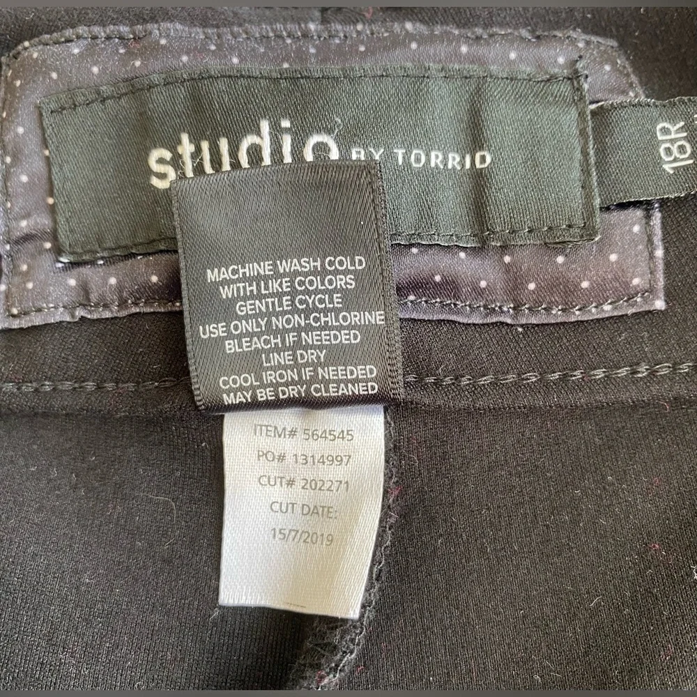 Torrid Studio Bootcut Slacks - Size 18 R - Picture 8 of 9